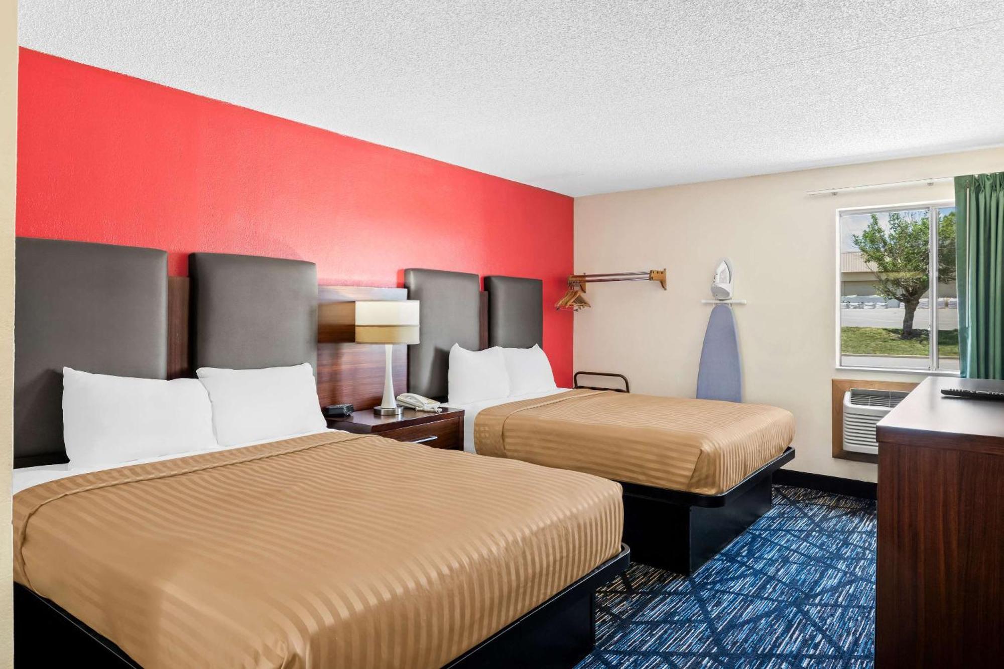 Econo Lodge Emporia