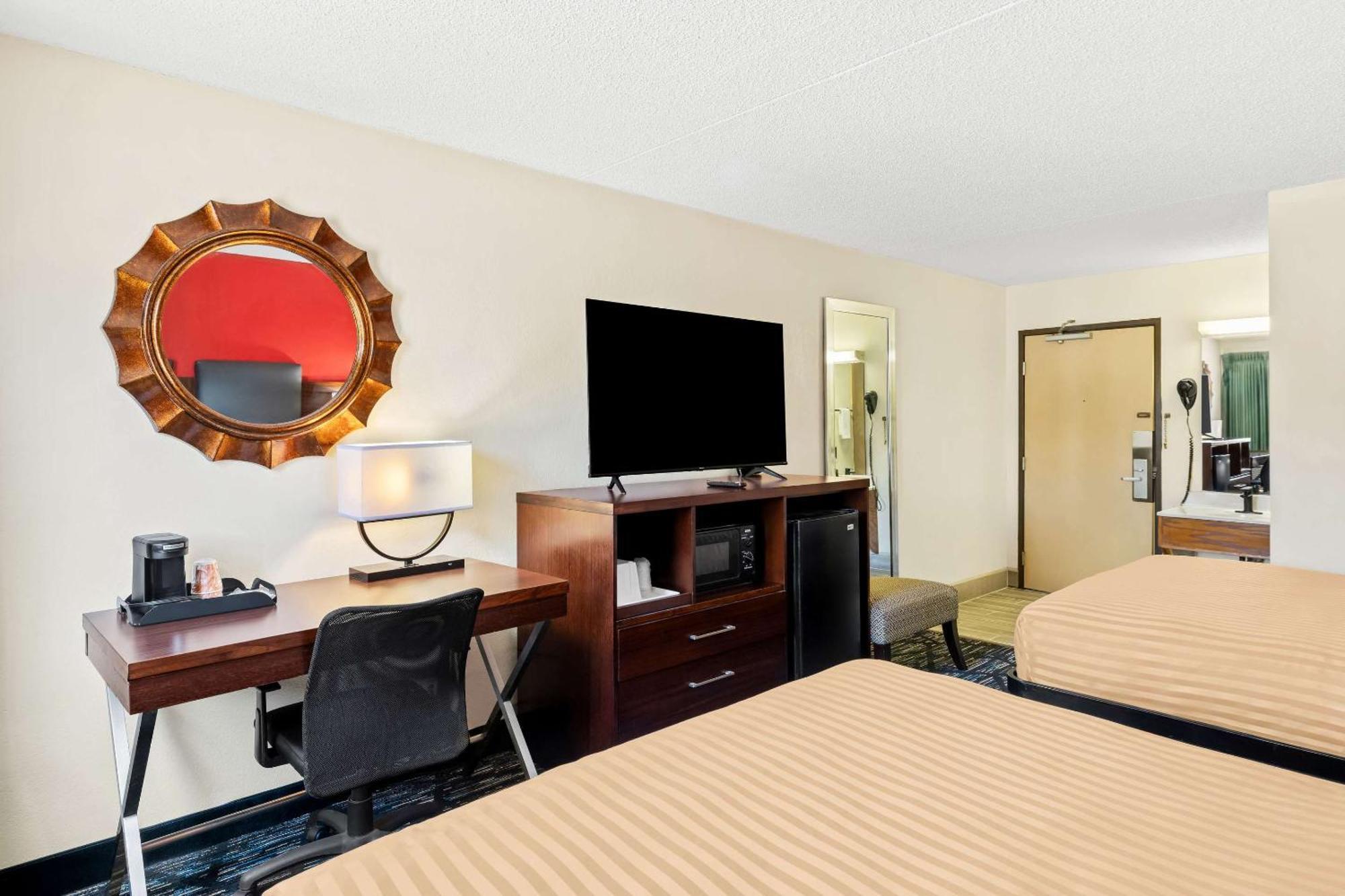Lodge Econo